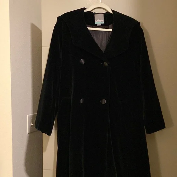 Poshmark raincoat hotsell